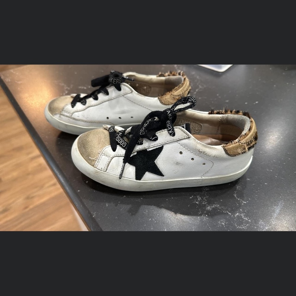 Kids Golden Goose size 30 shoes